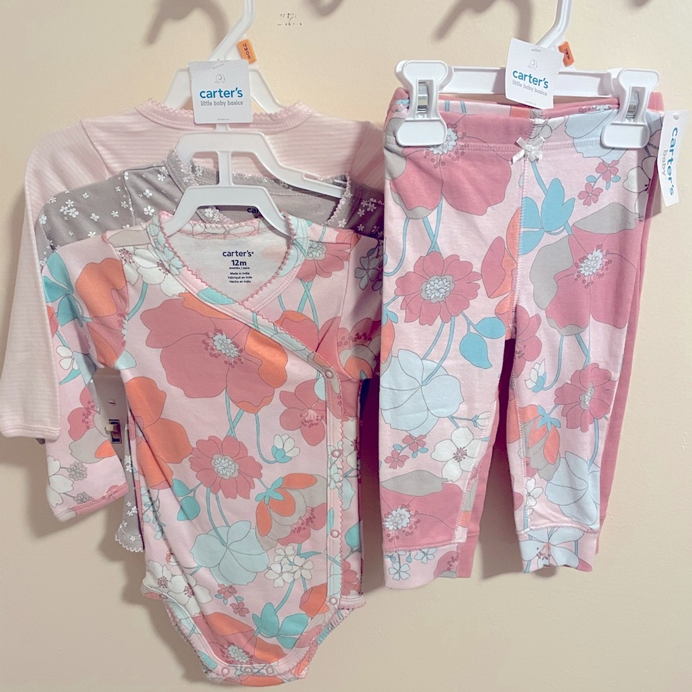 Carter’s 12 month baby girl bundle